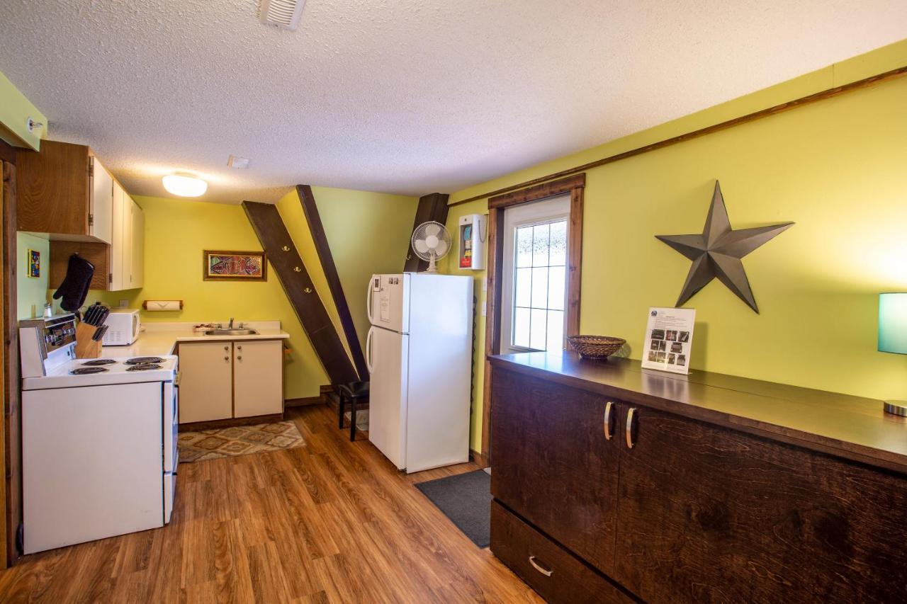 The Pinnacles Suites & Townhomes Silver Star Exteriér fotografie