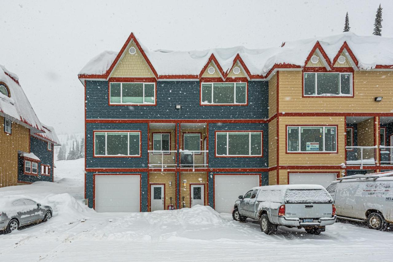 The Pinnacles Suites & Townhomes Silver Star Exteriér fotografie